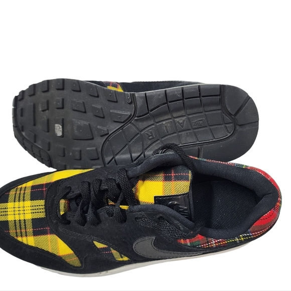 Nike Air Max 1 SE Tartan AV8219-001 Black University Red Yellow Plaid 9 - Picture 5 of 7
